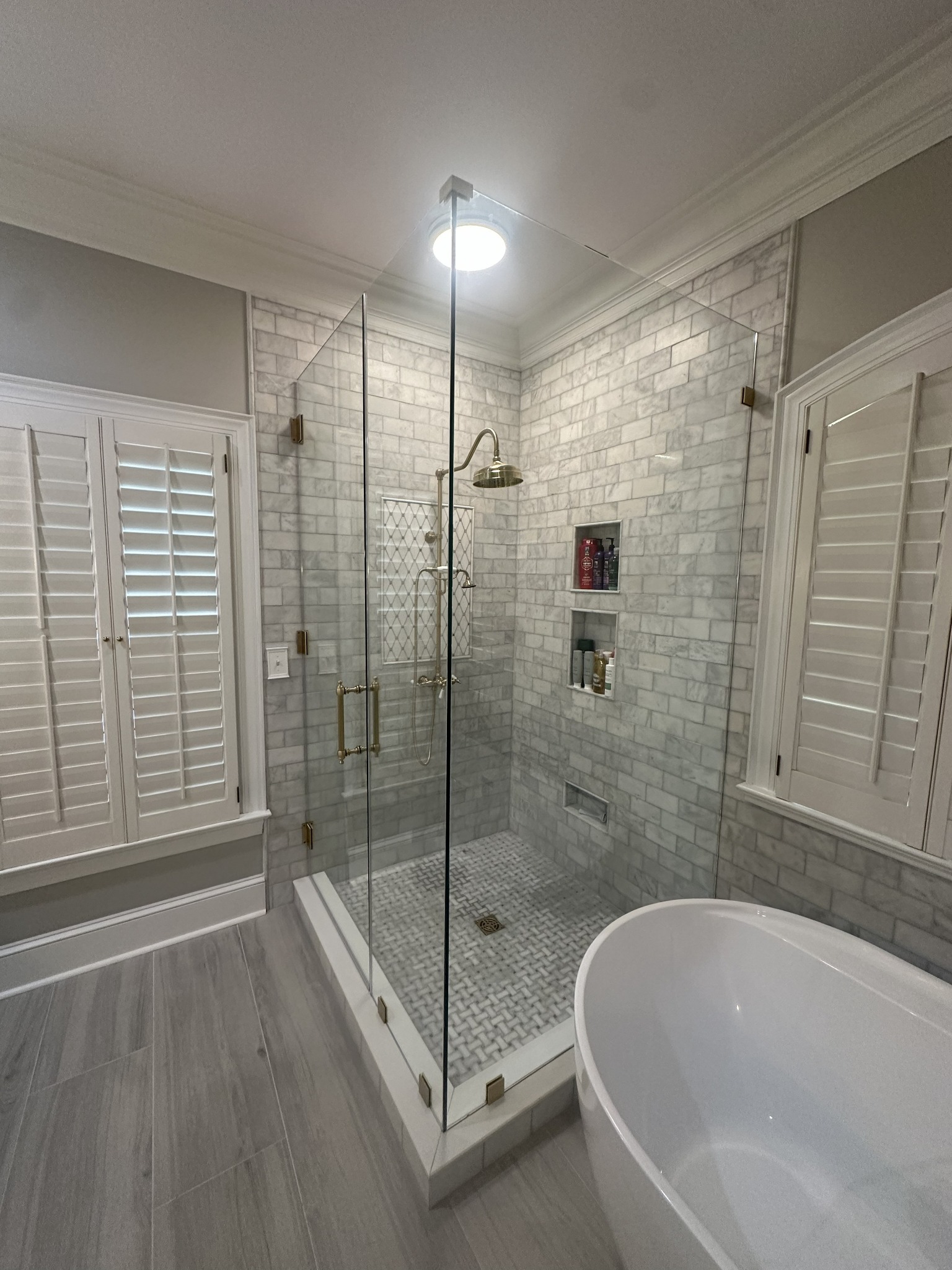 Shower glass enclosure project photo 39
