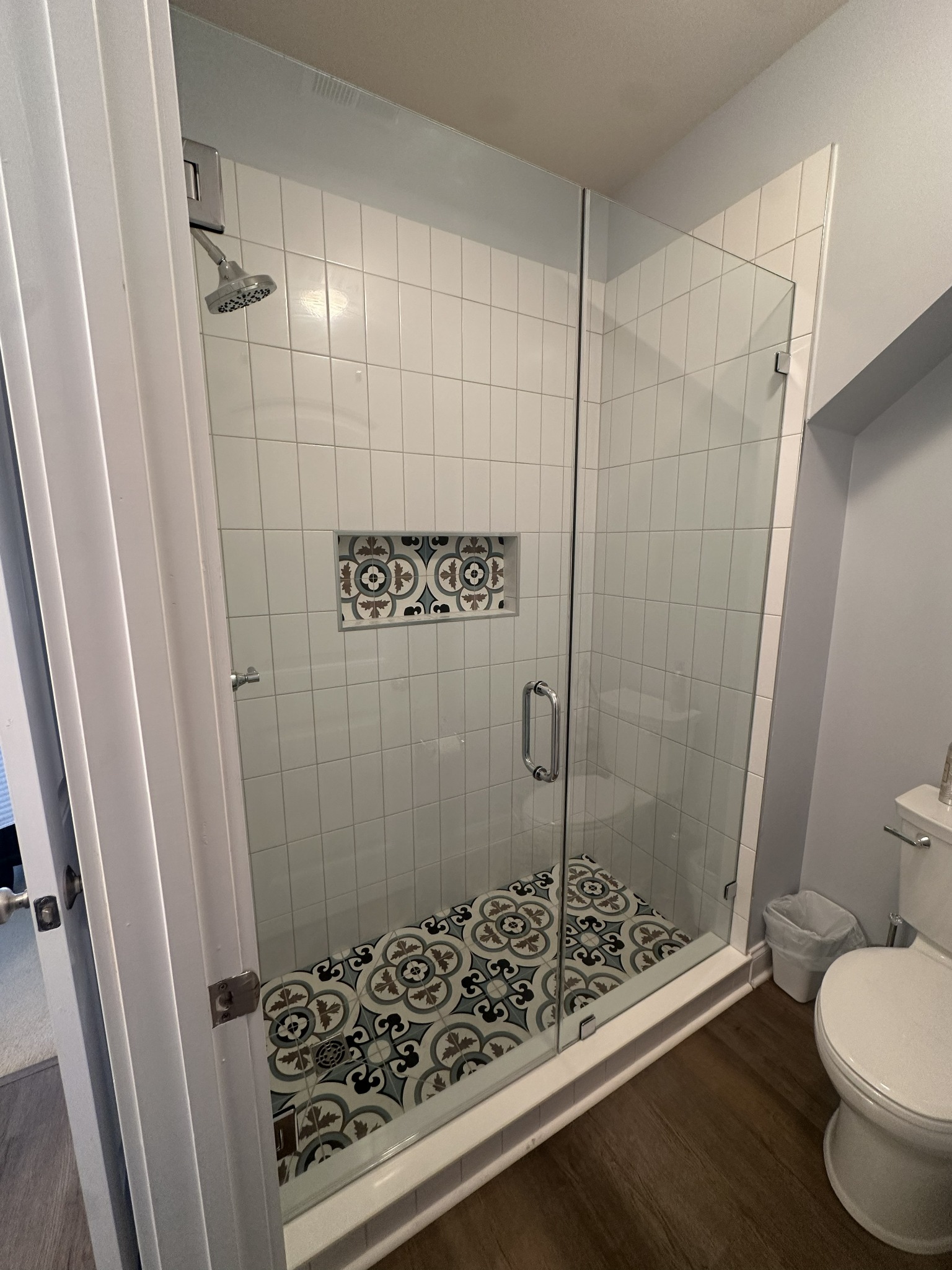 Shower glass enclosure project photo 24