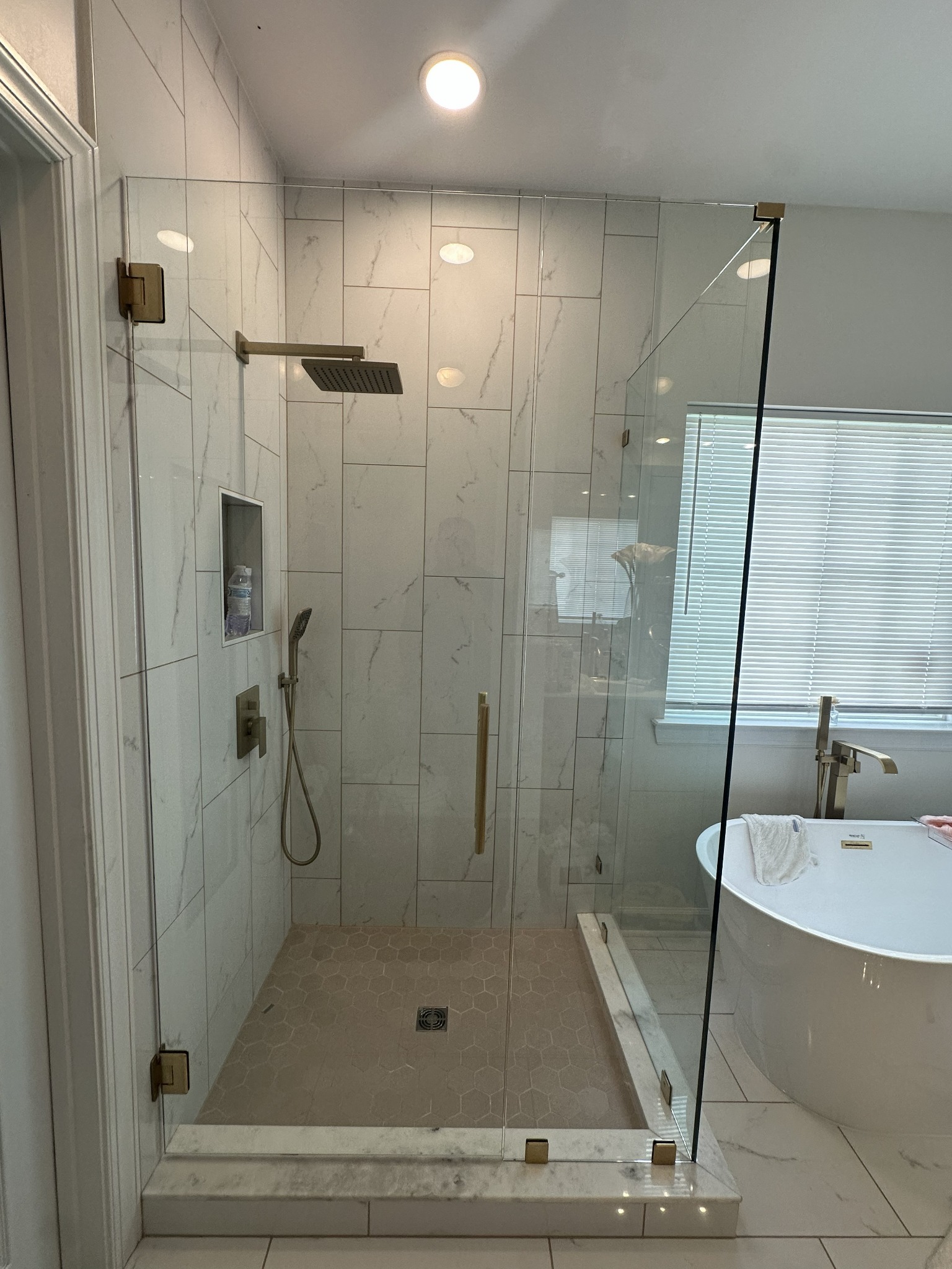Shower glass enclosure project photo 9
